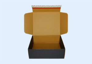 Black Mailer Boxes